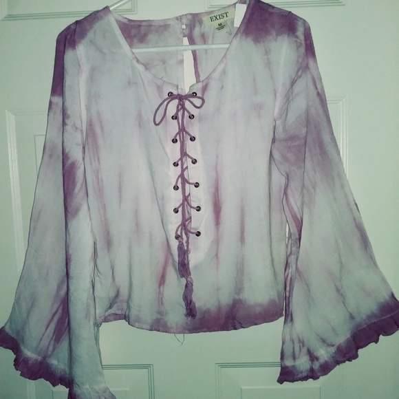 exist Tops - EXIST TIE DYE LACE FRONT BELL SLEEVE TOP, NWT